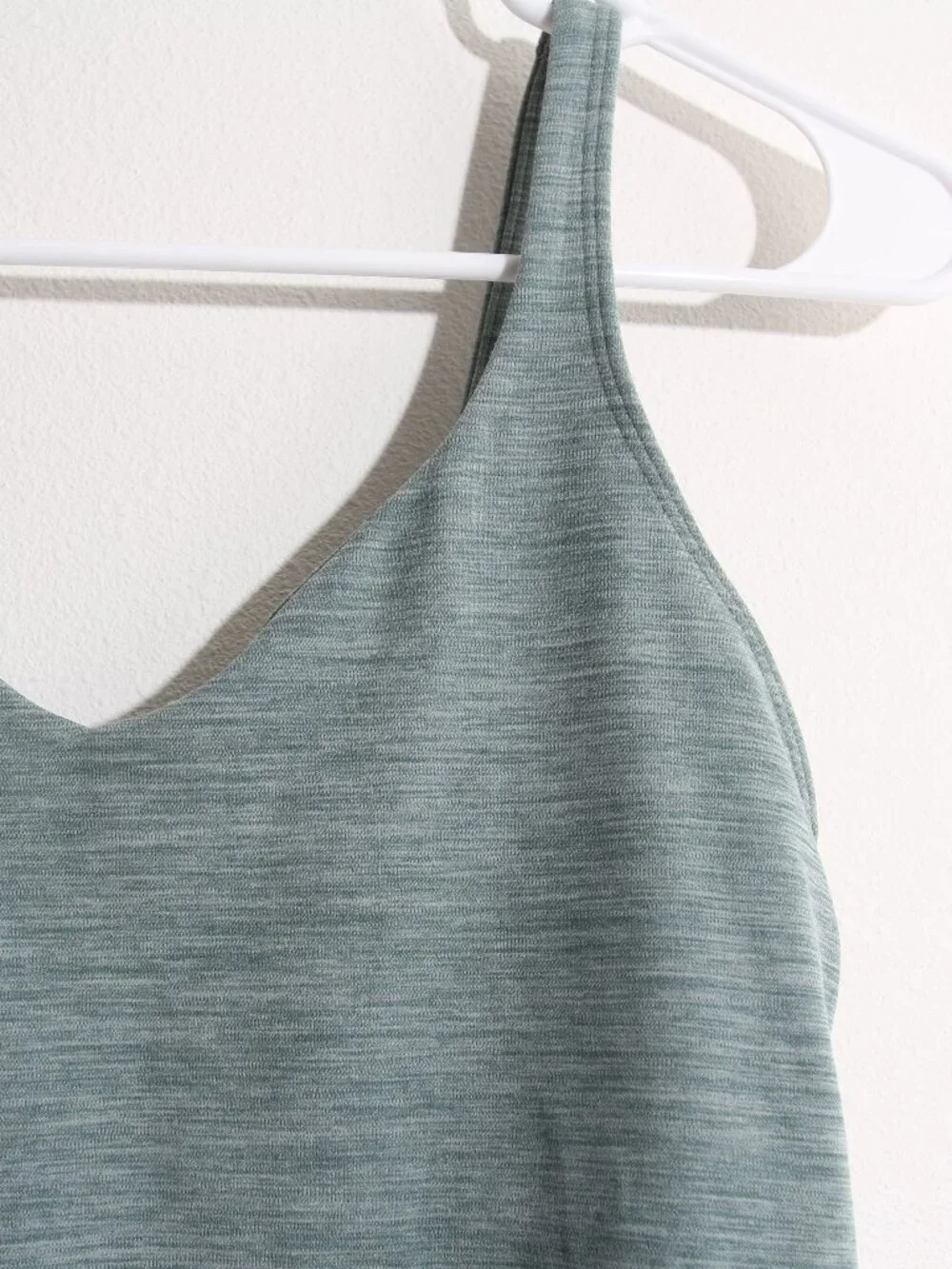 Lululemon Align Tank Crop Top Heathered Tidewater Teal Nulu Built-In Bra Size 8
